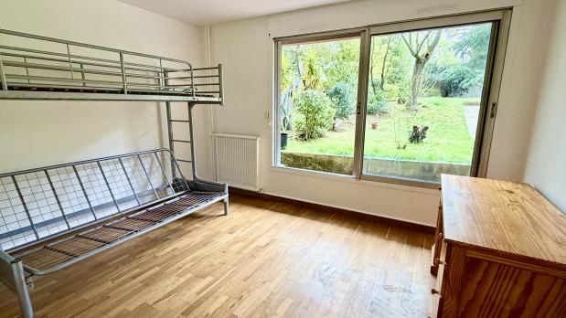 Boulogne-Billancourt - Studio au calme sur jardin - 19 m²