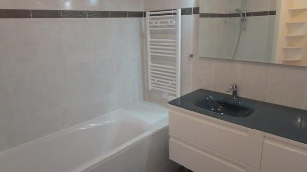 A LOUER - Bords-de-Seine - 4 pièces récent tout confort - 74 m²