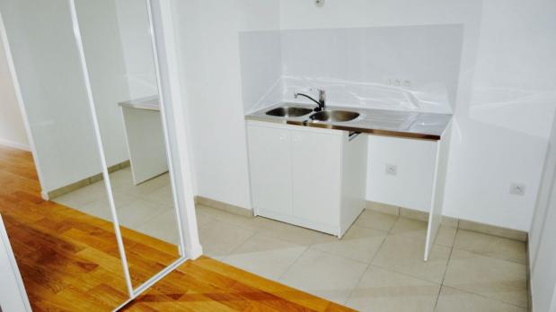 A LOUER - Île Saint Germain - 2 pièces de standing - 46 m² 