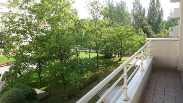 A LOUER - Île Saint-Germain - 2 pièces meublé sur jardins - 53 m²