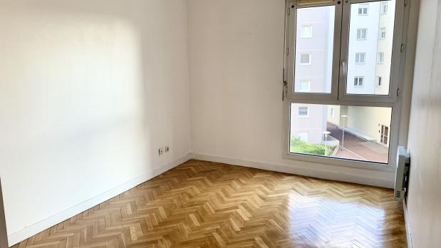Issy - 3 Moulins - 3 pièces plein sud avec balcon - 68 m²