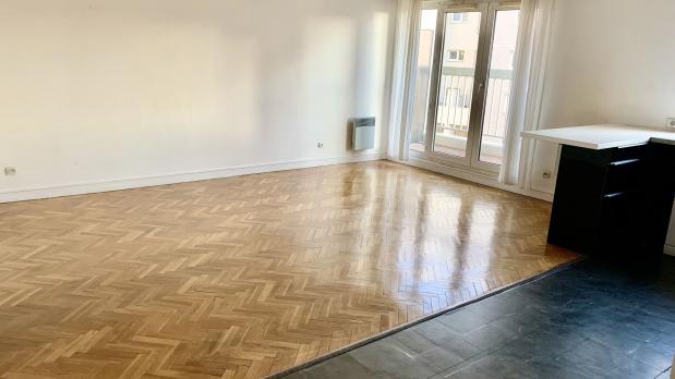 Issy - 3 Moulins - 3 pièces plein sud avec balcon - 68 m²