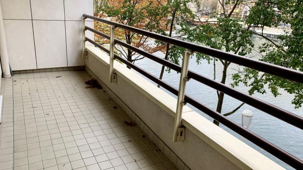 A LOUER - Île Saint-Germain - 4 pièces sur Seine avec balcons - 91 m²