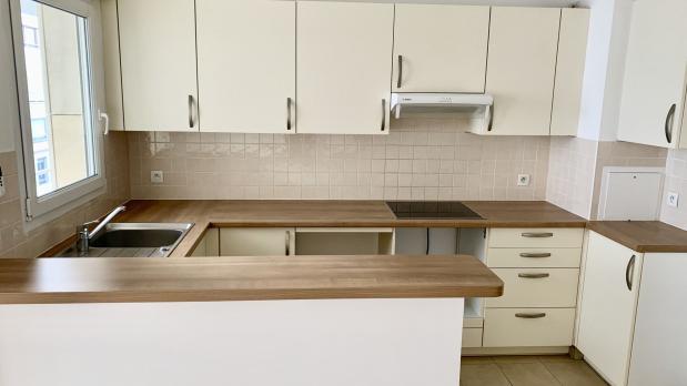 A LOUER - Île Saint-Germain - 3 pièces, balcon plein sud - 66 m²