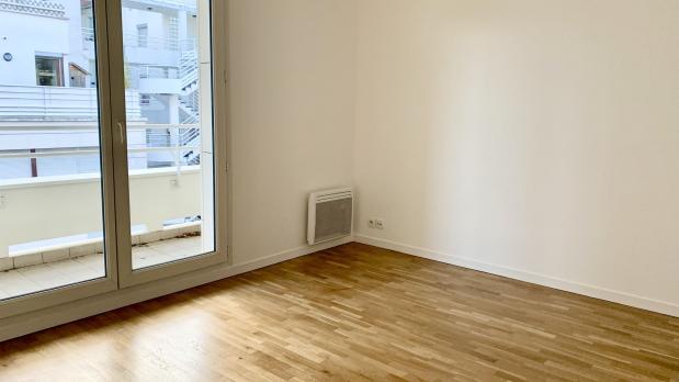 A LOUER - Île Saint-Germain - 3 pièces, balcon plein sud - 66 m²