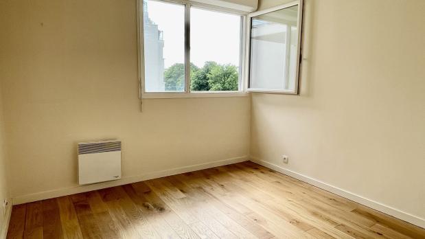 A LOUER - Bords de Seine - 2 pièces de standing - 50 m²