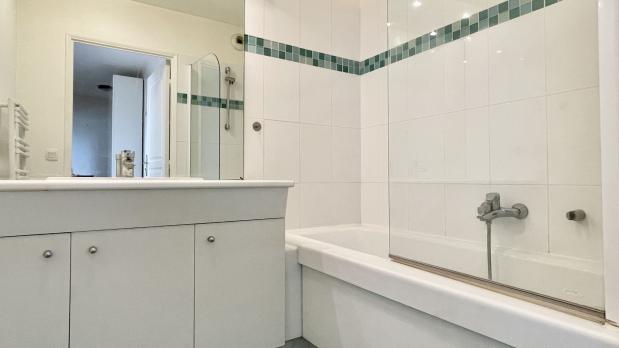 A LOUER - Bords de Seine - 2 pièces de standing - 50 m²