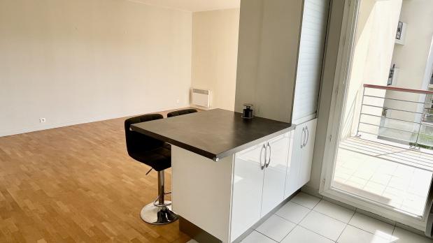 A LOUER - Bords de Seine - 2 pièces de standing - 50 m²