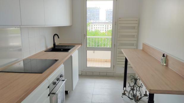 A LOUER - Île Saint-Germain - 3 pièces, étage élevé sur Seine - 71 m²