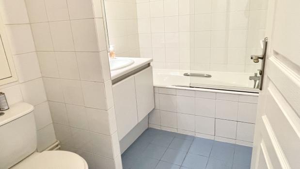 Issy-les-Moulineaux - La Ferme - Studio récent au calme - 29 m²