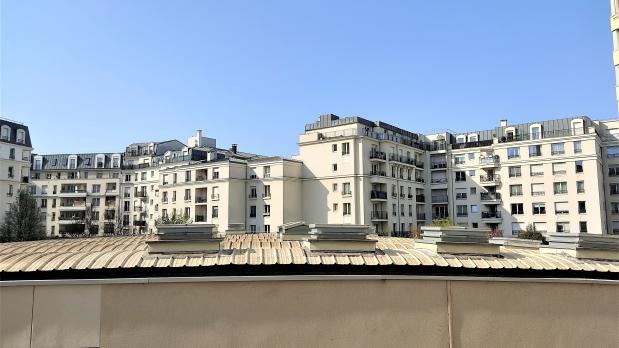 Issy-les-Moulineaux - 3 pièces rénové proche transports - 72 m²