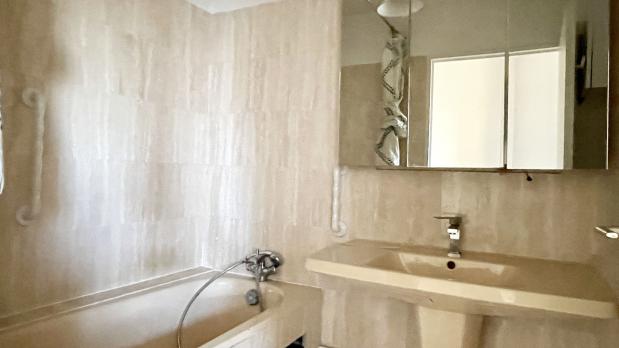 Île Saint-Germain - 2 pièces étage élevé sur Seine - 49 m²