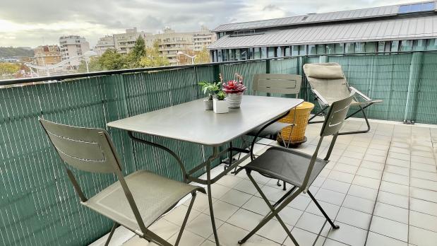 Bords de Seine - 4 pièces de standing vue Seine - 85 m²