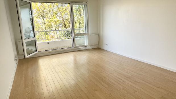A LOUER - Île Saint-Germain - 2 pièces rénové sur Seine - 49 m²