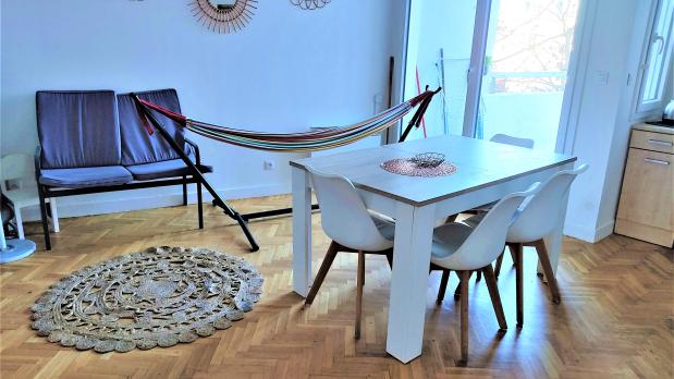 A LOUER - Issy-3-Moulins - 5 pièces terrasses et jardin - 92 m²