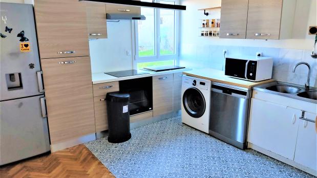 A LOUER - Issy-3-Moulins - 5 pièces terrasses et jardin - 92 m²
