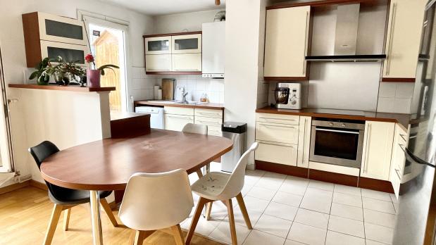 Île Saint-Germain - 4/5 pièces traversant au calme - 92 m²
