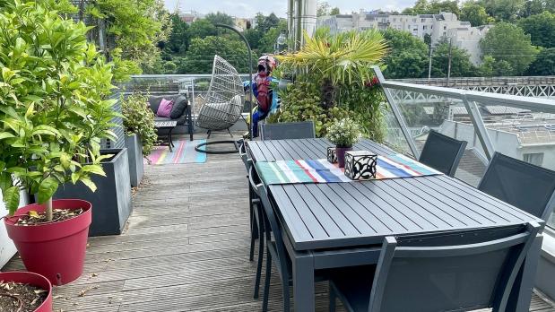 A LOUER - Issy-les-Moulineaux - 4 pièces terrasse plein ciel - 122 m² 