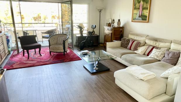 Île Saint-Germain - 3 pièces grand standing sur Seine - 94 m²