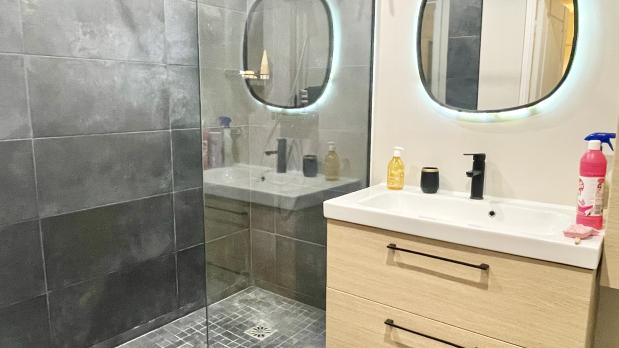 A LOUER - Bords de Seine - 2 pièces sur Seine et Parc - 51 m²