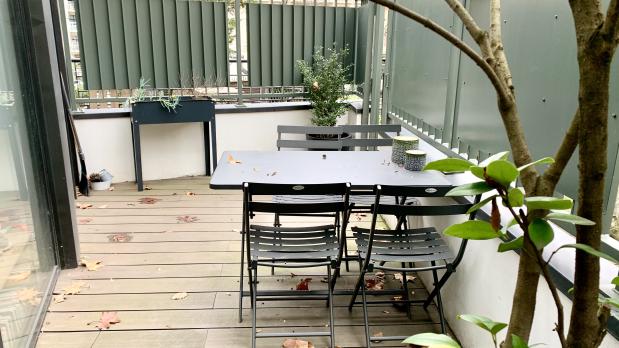 Mairie d'Issy - 3 pièces en triplex avec terrasse - 59 m²