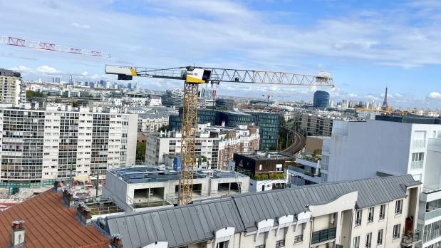 A LOUER - Issy-les-Moulineaux - 2 pièces meublé, étage élevé - 30 m²