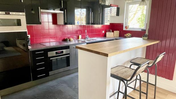 A LOUER - Île Saint-Germain - 3 pièces terrasse sur Seine - 77 m²
