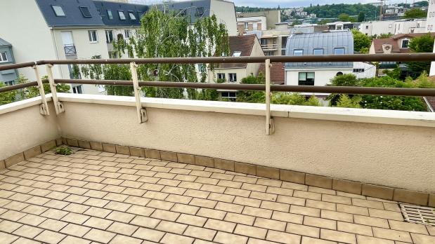 Île Saint-Germain - 3 pièces dernier étage proche Seine - 104 m²