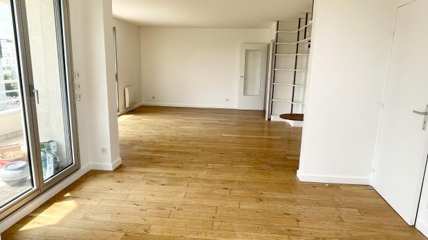 A LOUER - Île Saint-Germain - 4 pièces étage élevé sur Parc - 84 m²