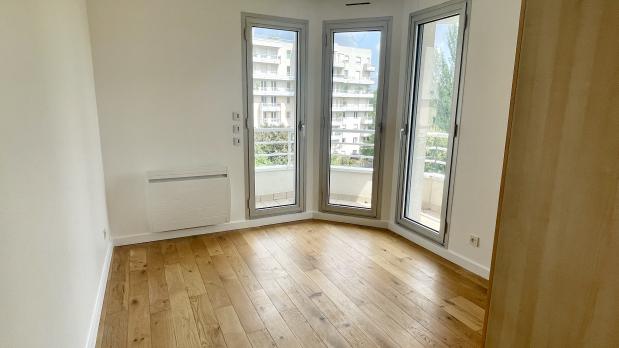 A LOUER - Île Saint-Germain - 4 pièces étage élevé sur Parc - 84 m²