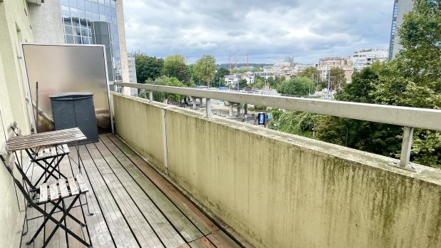 A LOUER - Issy-3-Moulins - 4 pièces meublé avec terrasse - 87 m²
