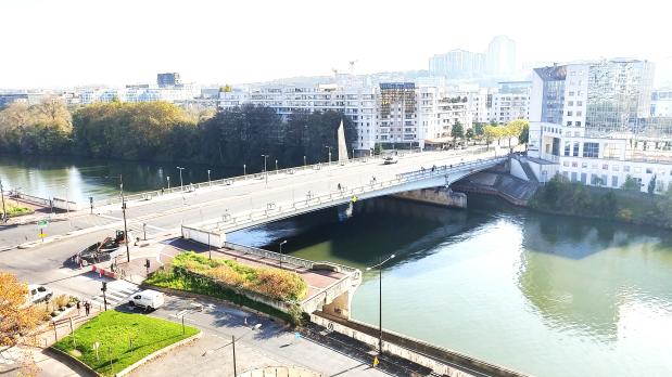 A LOUER - Boulogne - 3 pièces en étage élevé sur Seine - 62 m²