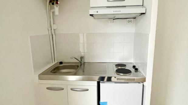 Île Saint-Germain - Studio plein sud sur Seine - 16 m²