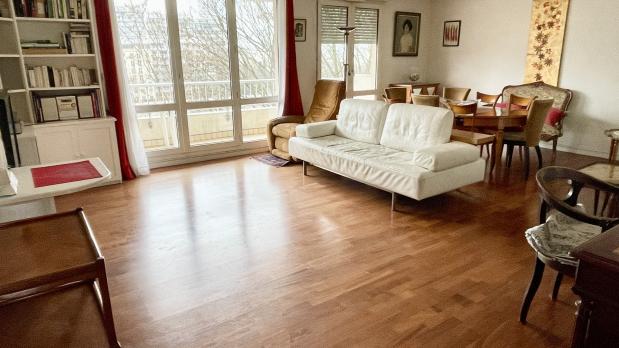 Île Saint-Germain - 4 pièces, étage élevé sur Seine - 88 m²