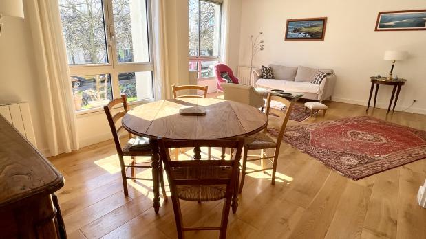 A LOUER - Île Saint-Germain - 4 pièces meublé avec terrasse - 84 m²
