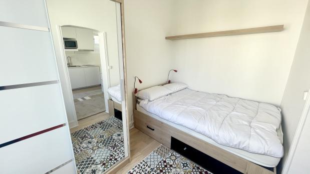 A LOUER - Île Saint-Germain - 2 pièces rénové meublé - 20 m²