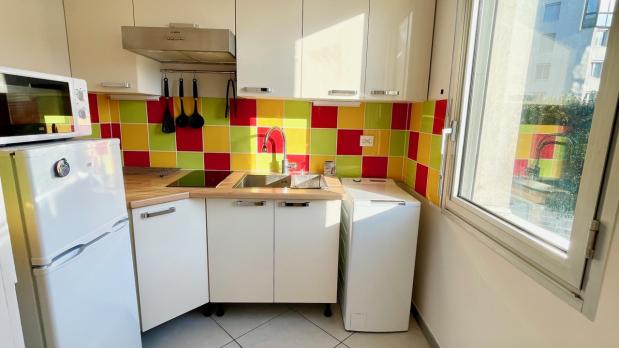 A LOUER - Île Saint-Germain - Studio plein sud proche Parc - 40 m²