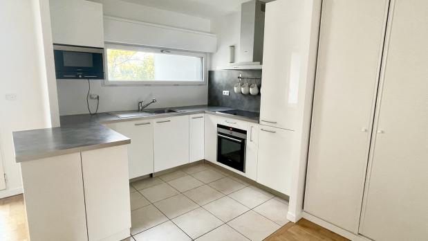 A LOUER - Issy-Bords-de-Seine - 3 pièces de standing - 79 m²