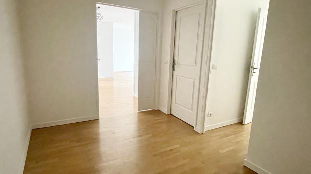 A LOUER - Issy-Bords-de-Seine - 3 pièces de standing - 79 m²