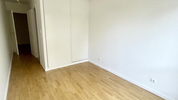 A LOUER - Issy-Bords-de-Seine - 3 pièces de standing - 79 m²