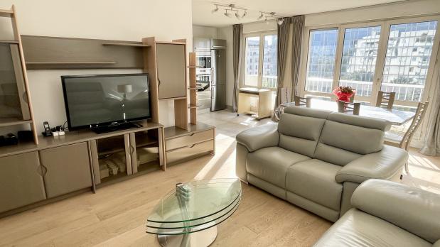 A LOUER - Île Saint-Germain - 3 pièces meublé vue Seine - 69 m²