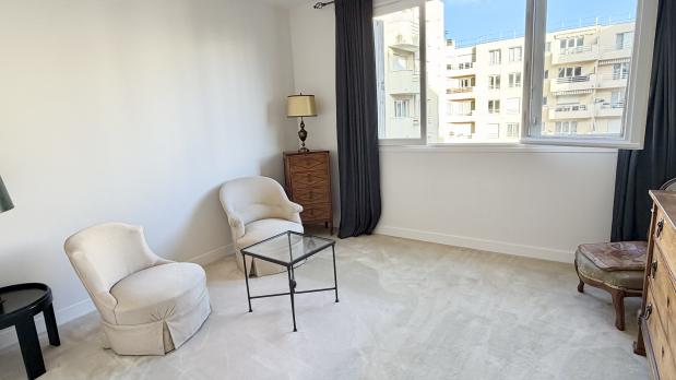 Boulogne - Marcel Sembat - 2 pièces en étage avec balcon - 61 m²
