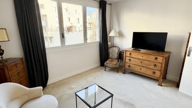 Boulogne - Marcel Sembat - 2 pièces en étage avec balcon - 61 m²