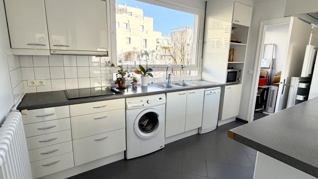 Boulogne - Marcel Sembat - 2 pièces en étage avec balcon - 61 m²