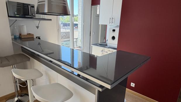 A LOUER - Île Saint-Germain - 2 pièces meublé plein sud - 34 m²