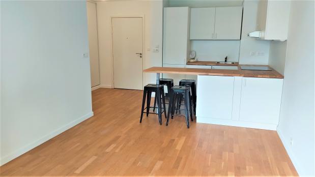 A LOUER - Issy-les-Moulineaux - 3 pièces récent plein sud - 56 m²