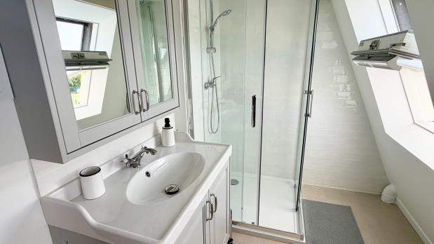A LOUER - Île Saint-Germain - 2 pièces meublé en duplex - 42 m²