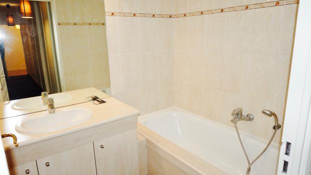 A LOUER - 4 pièces de standing avec terrasse sur Seine - 83 m² 