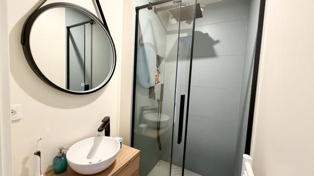 Île Saint-Germain - 4 pièces rénové étage élevé proche Parc - 83 m²
