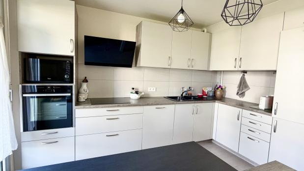 Île Saint-Germain - 3 pièces rénové en étage proche Parc - 69 m²